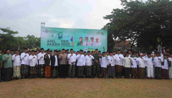 Bupati Kholilurrahman Pimpin Upacara Hari Santri Nasional di Pamekasan