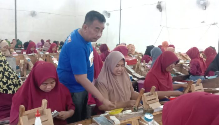 Ayo Daftar Sekarang! CV Ayunda Permata Sejahtera Pamekasan Buka 500 Lowongan untuk Tenaga Linting dan Packing Rokok