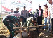 Dandim 0826/Pamekasan Letkol Kav Agus Wibowo Letakkan Batu Pertama Koperasi Merah Putih di Desa Samatan