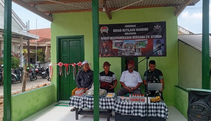 Jumat Berkah, Kodim 0826 Pamekasan dan CV Ayunda Permata Sejahtera Resmikan Rumah Layak Huni Lansia 73 Tahun