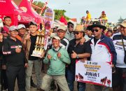 H. Rosi dan Sapi “Tak Mau Dimadu” Ukir Prestasi Gemilang di Ajang Kerapan Sapi Sumenep 2025 dan Sabet Juara