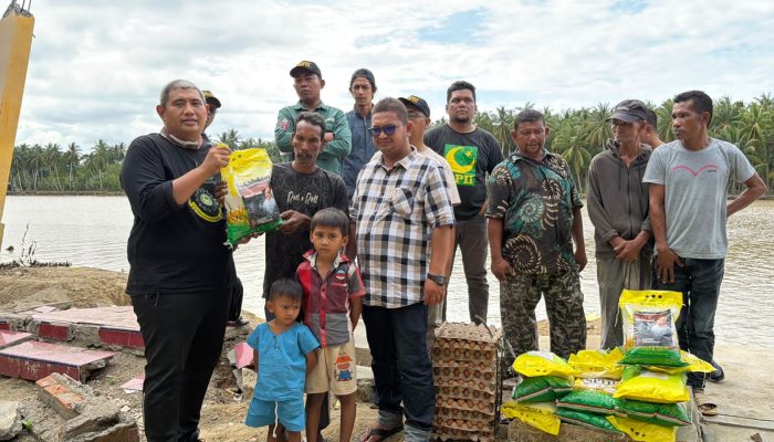 Di Tengah Banjir Aceh, Relawan PT Bawang Mas Group Pamekasan Hadir Salurkan Bantuan dan Harapan