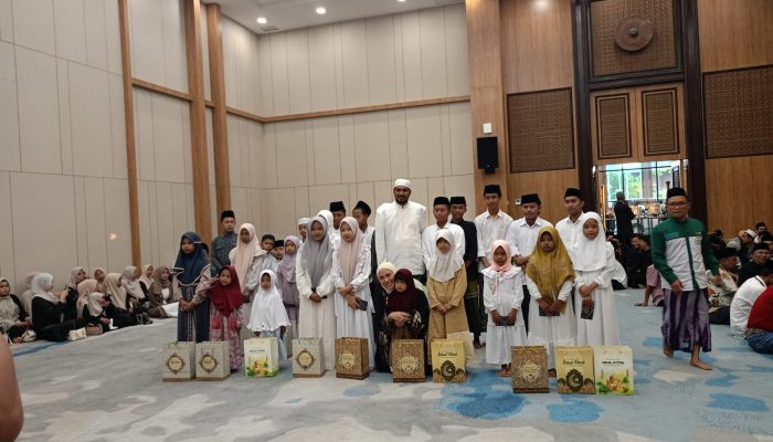 Ramadan Penuh Berkah, Keluarga Besar Abd Aziz Salim Syabibi Satukan Lintas Elemen dalam Buka Puasa Akbar dan Santunan Anak Yatim