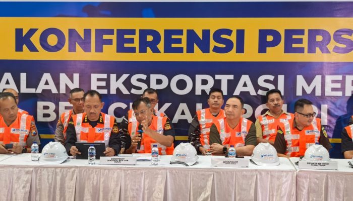 Terbongkar! 3,4 Ton Merkuri Senilai Rp17,5 Miliar Disamarkan sebagai Keramik, Gagal Diselundupkan ke Afrika